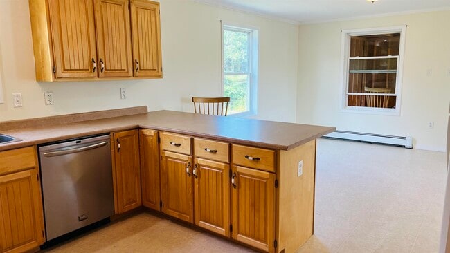 Photo - 1310 Main Rd