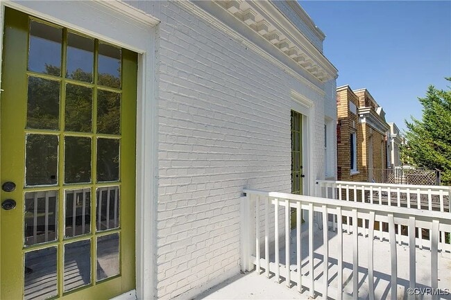 Photo - 3139 Ellwood Ave Unit D