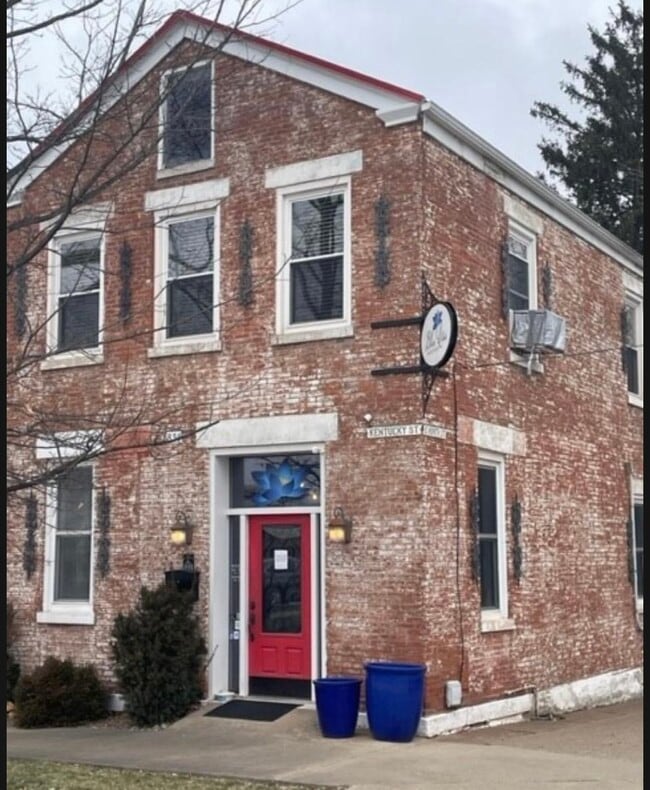 Photo - 835 Kentucky St