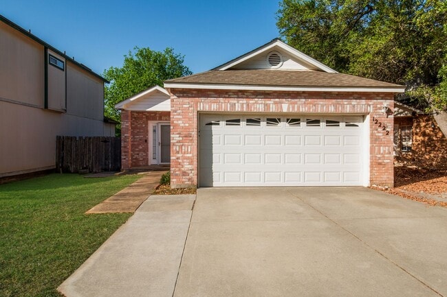 Photo - 12222 Netherwood Ln House