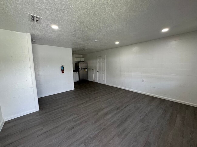 Photo - Newly Renovated 2 Bedroom Brick Apartment near Downtown Live Oak ($500 Move in Special!) Unit 170 Horizon Circle SW Live Oak 32064