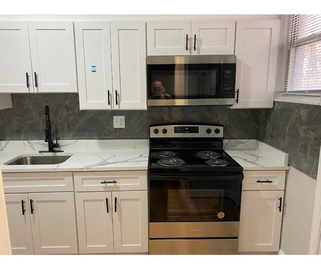 Photo - 2501 Linden Ave Unit 1D Available $650