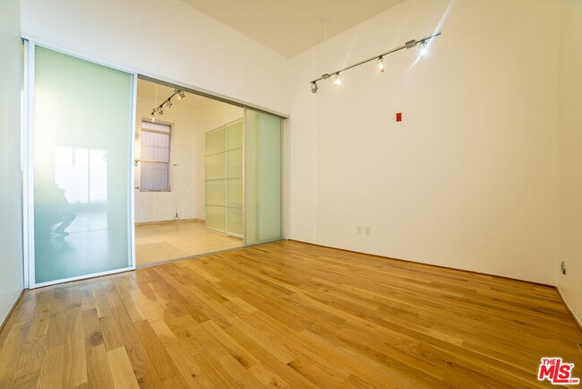 Photo - 8 Brooks Ave Unidad 3