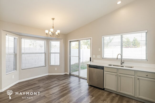 Photo - 14411 S 47th Pl