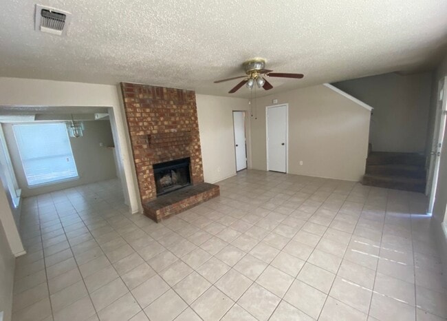 Photo - 2928 Stonycroft Dr