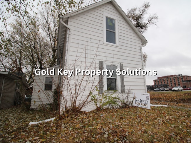 Photo - All Electric 2 BR 1 BA House with Main-Level Laundry Hookups (NO SECTION 8)