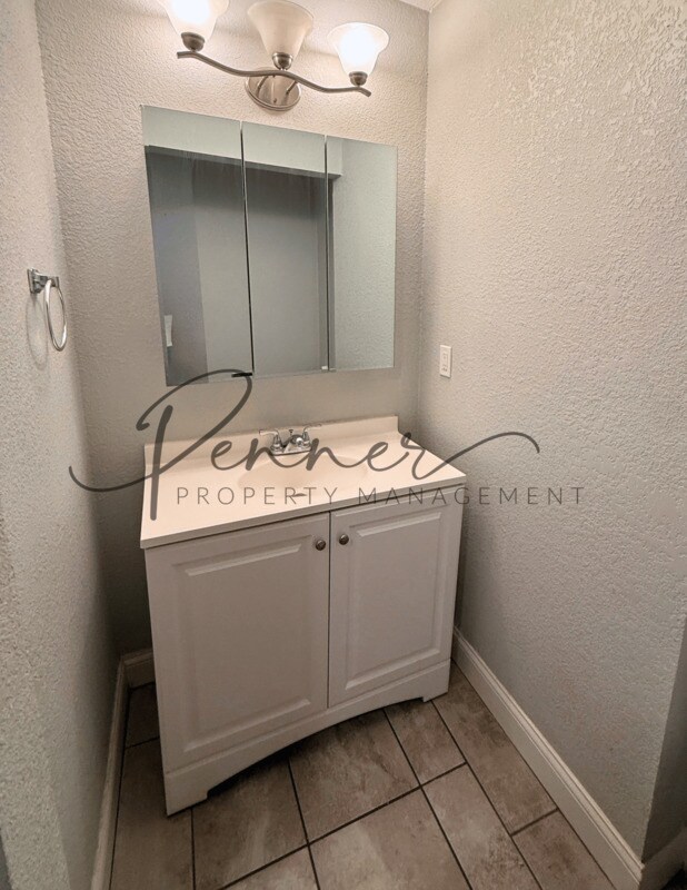 Photo - 133 S Lincoln St