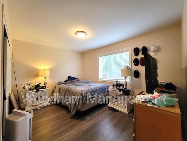 Photo - 306 Golden Valley Dr