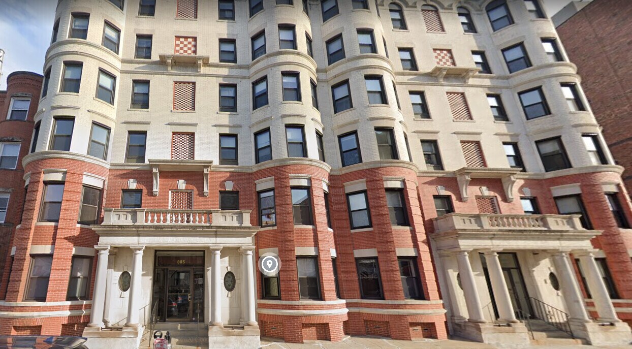 Photo - 885 Massachusetts Ave