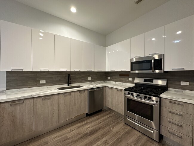 Photo - 2550 S Wabash Ave Unidad 805