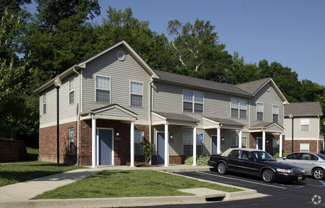 Building Photo - Bentwood Townhomes