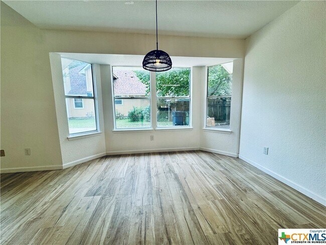 Photo - 1512 Laurel Glen Blvd