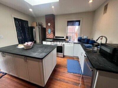 Photo - 152 Highland St Unit 3