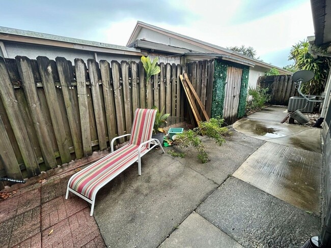 Photo - 156 Colly Way