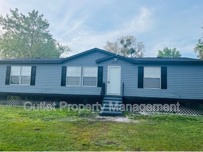 Photo - 15710 Bermuda St