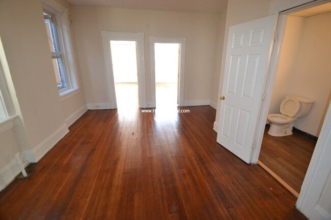 Photo - 1042 Marshall Ave Unit 1042 Marshall Avenue 3rd Floor