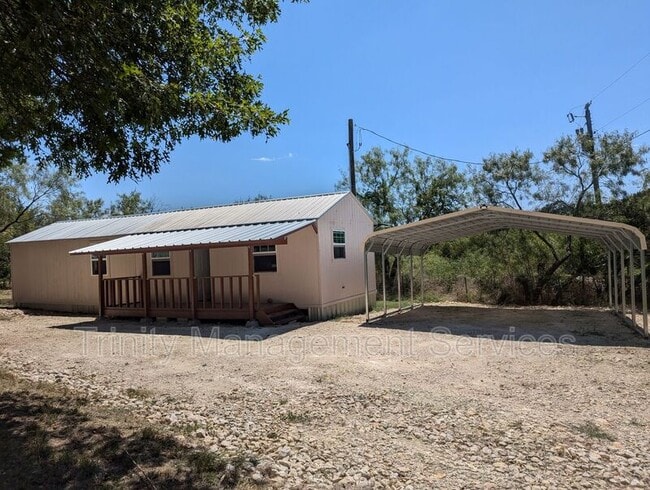 Photo - 395 Gina Cir