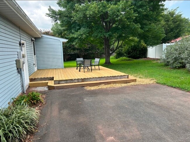 Photo - 9192 Winterset Dr