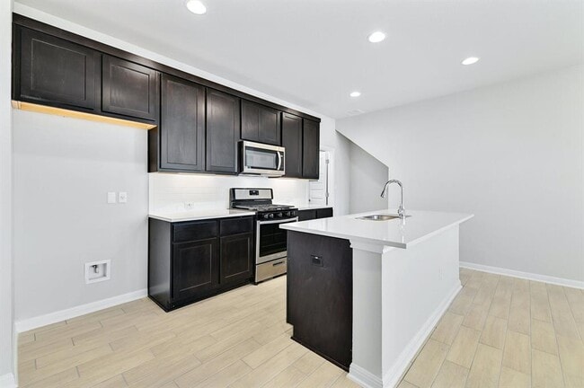 Photo - 1021 Kerrwood Wy