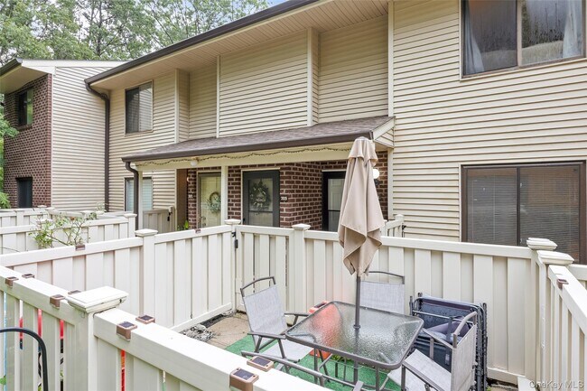 Photo - 703 Hilltop Ct Rental