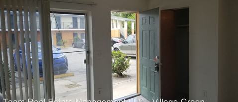 Photo - 1719 Dixon Blvd