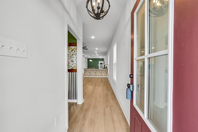 Photo - 10902 Bonfire Trl Casa