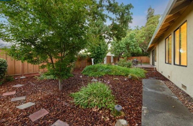 Photo - 11824 Norfolk Pl