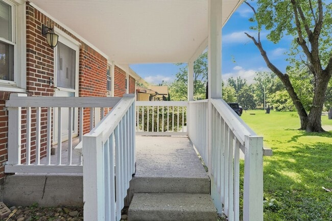 106 Sherwood Terrace