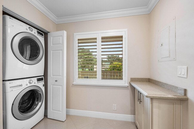 Photo - 7286 Huntington Ln Unit 301