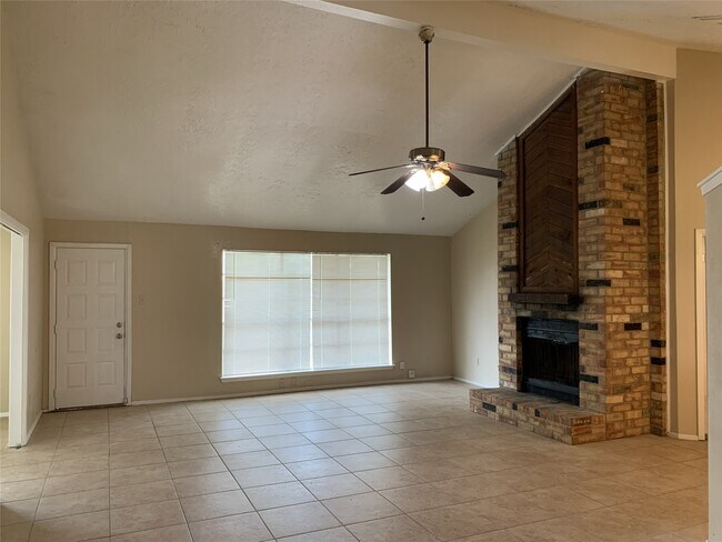 Photo - 2306 Doverglen Dr