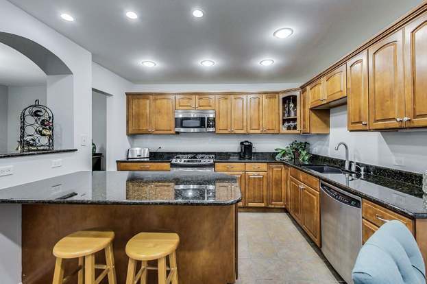 Photo - 3325 N Racine Ave Unit 0E