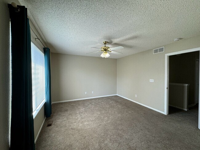Photo - 5243 S Jericho St