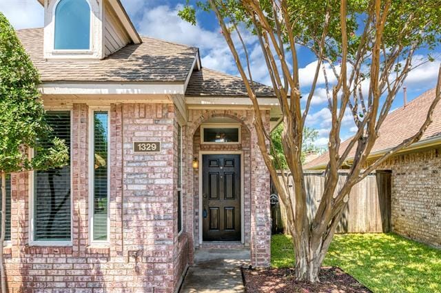 Photo - 1329 Maywood Ct