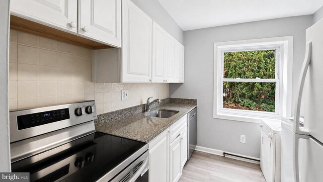 Photo - 4260 Buckman Rd Unit 43