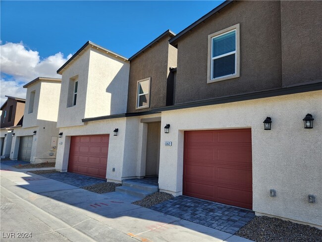 Photo - 6062 Lily Garden St Townhome