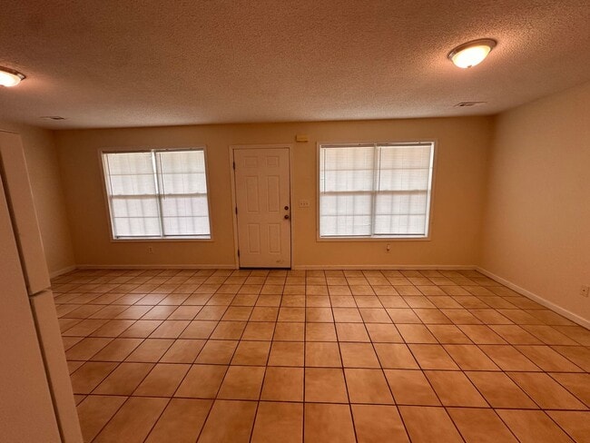 Photo - 119 Premiere Ct