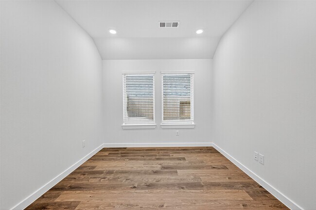 Photo - 31810 Autumn Spur Ln