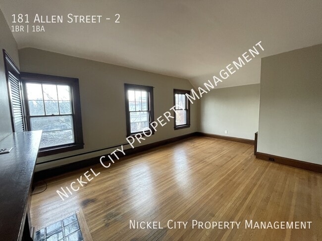 Photo - 181 Allen St Unit 2