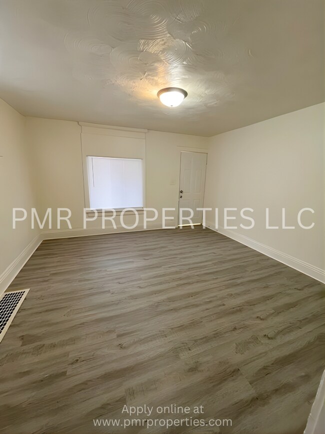 Photo - 3026 Pratt Street Unidad 3026