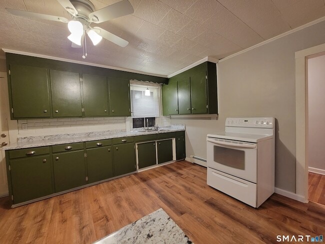 Photo - 344 Boswell Ave