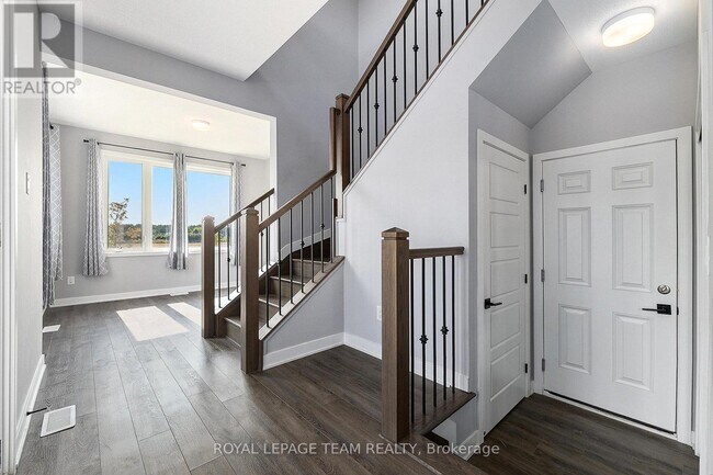 Photo - 165 Yearling Cir