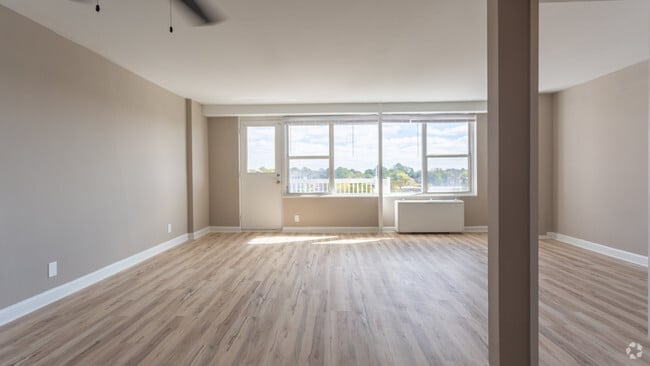 Studio - 500SF