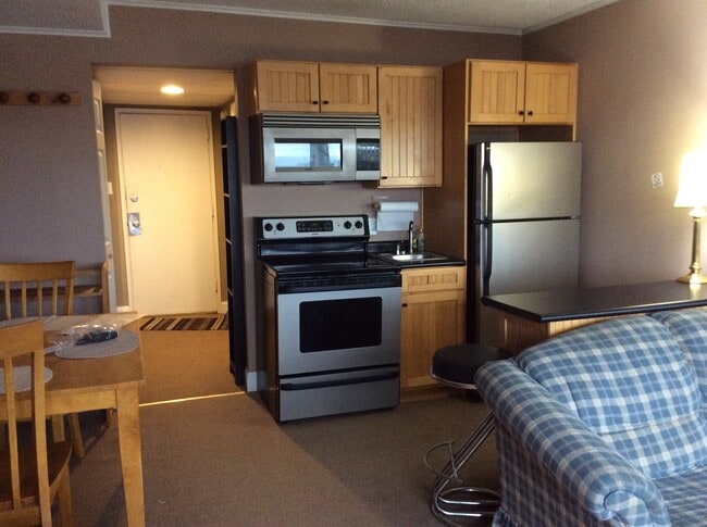 Building Photo - 1700 Clinch Ave Unit UT619 STU (CULM)