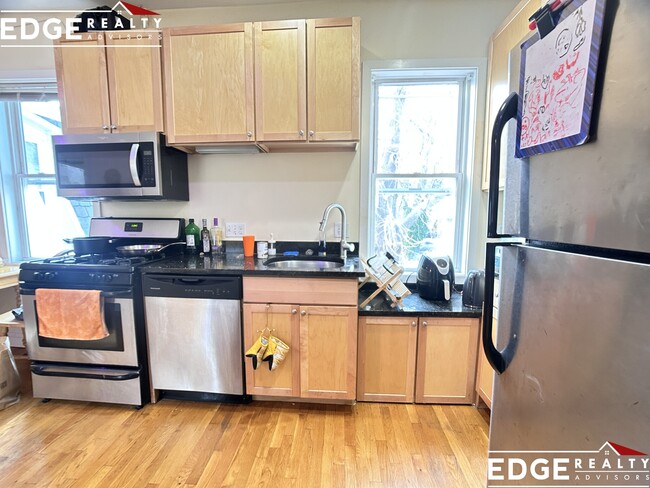 Photo - 24 Ashford St