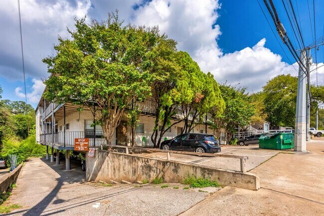 Building Photo - 710 E Dean Keeton St Unit 207