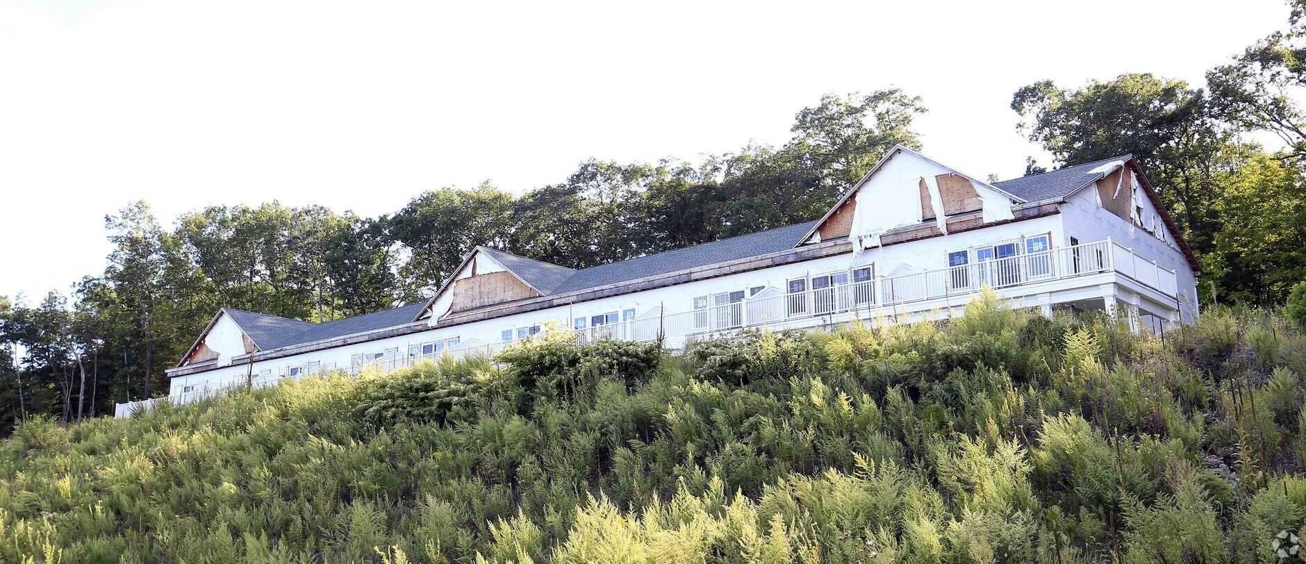 Photo - The Summit at Newtown