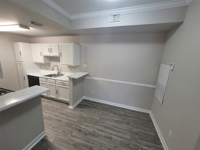 Photo - 7250 W Greens Rd Unit 108