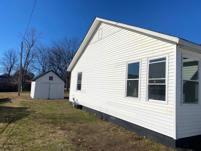 Photo - 408 S Fordyce St