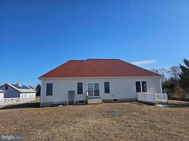 Photo - 20937 Johnson Rd