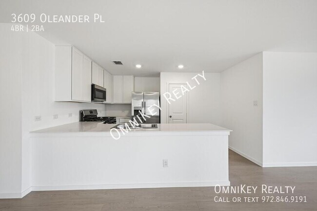 Photo - 3609 Oleander Pl